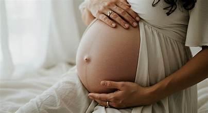 Hypothyroidism in Pregnancy: What Changes Over the Nine Months